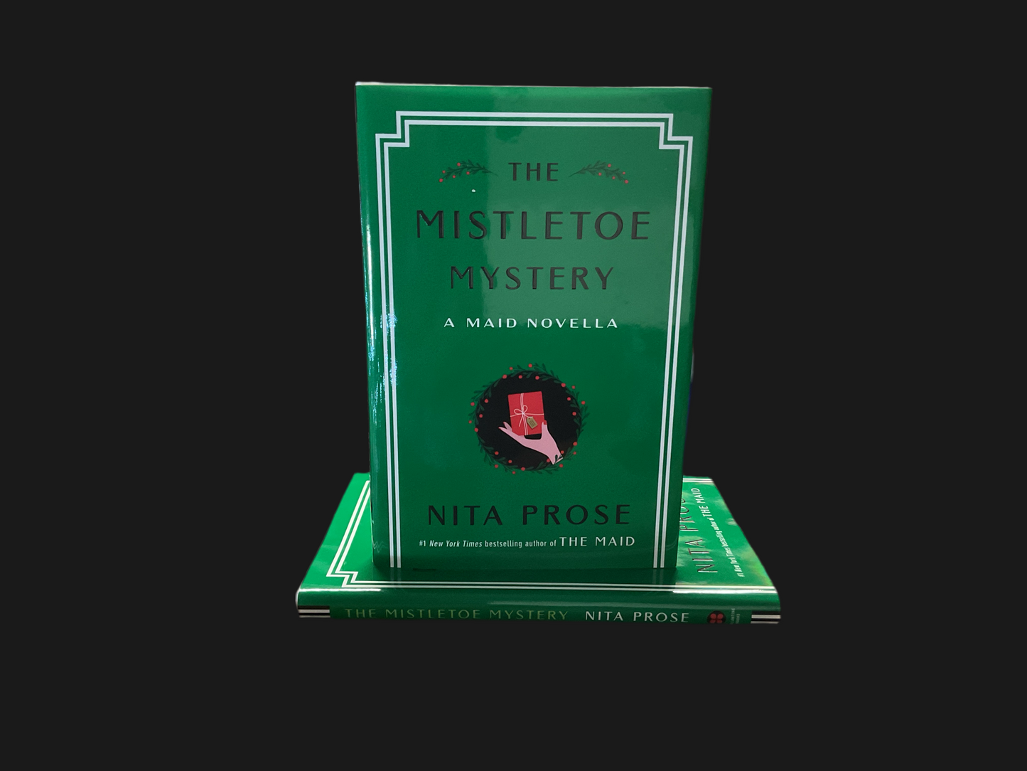 The Mistletoe Mystery- A Maid Novella
