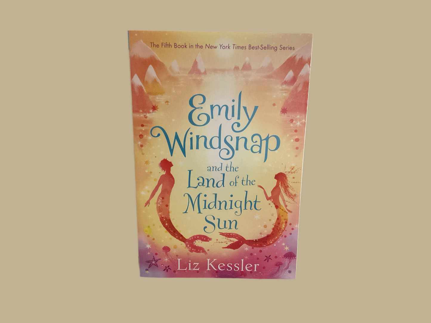 Emily Windsnap- and the Land of the Midnight Sun